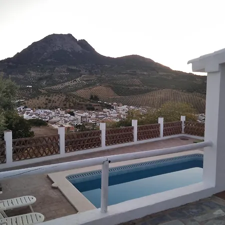 Chalet Hazuelas 15 Algamitas